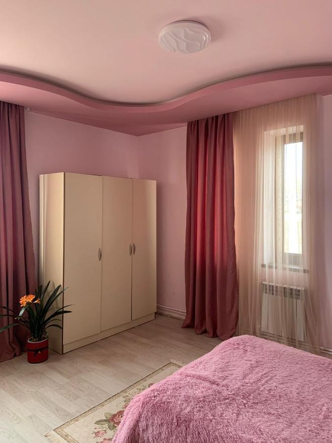 Abo Hotel Jerevan Buitenkant foto